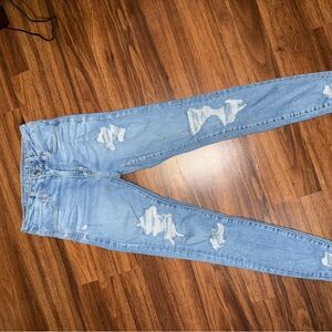 American Eagle Outfitters Light Blue Ripped Skinny Jeans